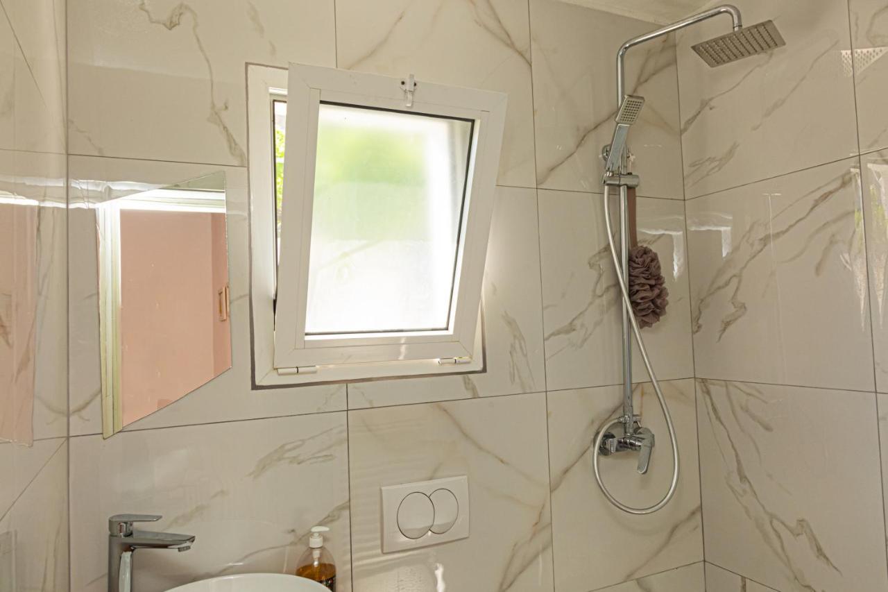 هيماري Alonia Apartment المظهر الخارجي الصورة